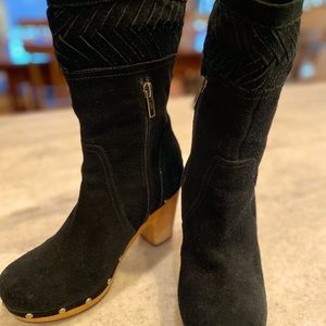 New UGG Australia Women's Annzaliza
Black Leather Boots 1001309 Size 7